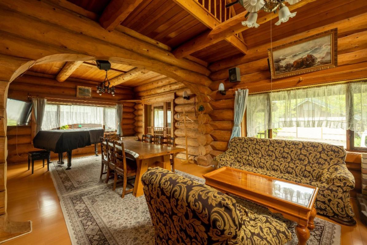 Reposer Hakuba Exterior photo
